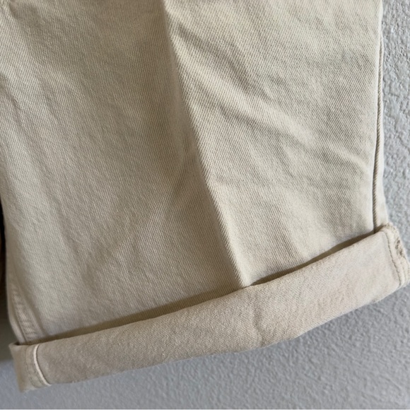 Y2K Vintage Levi’s 550 Relaxed Fit 34 Waist 10” Tan Denim Shorts VG Unisex fit - Picture 13 of 13